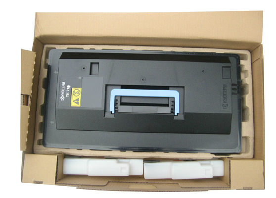 Kartrid Toner Laser Kyocera Page Life 34000pp Hitam TK715